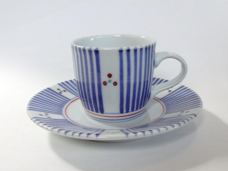樽型コーヒー碗皿　十草三つ紋