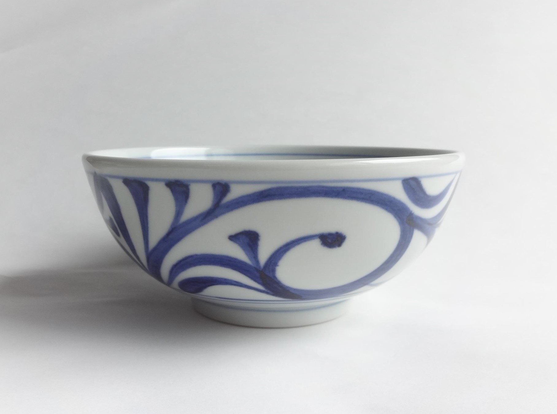 5寸丼 底外唐草 | 砥部焼 梅山窯