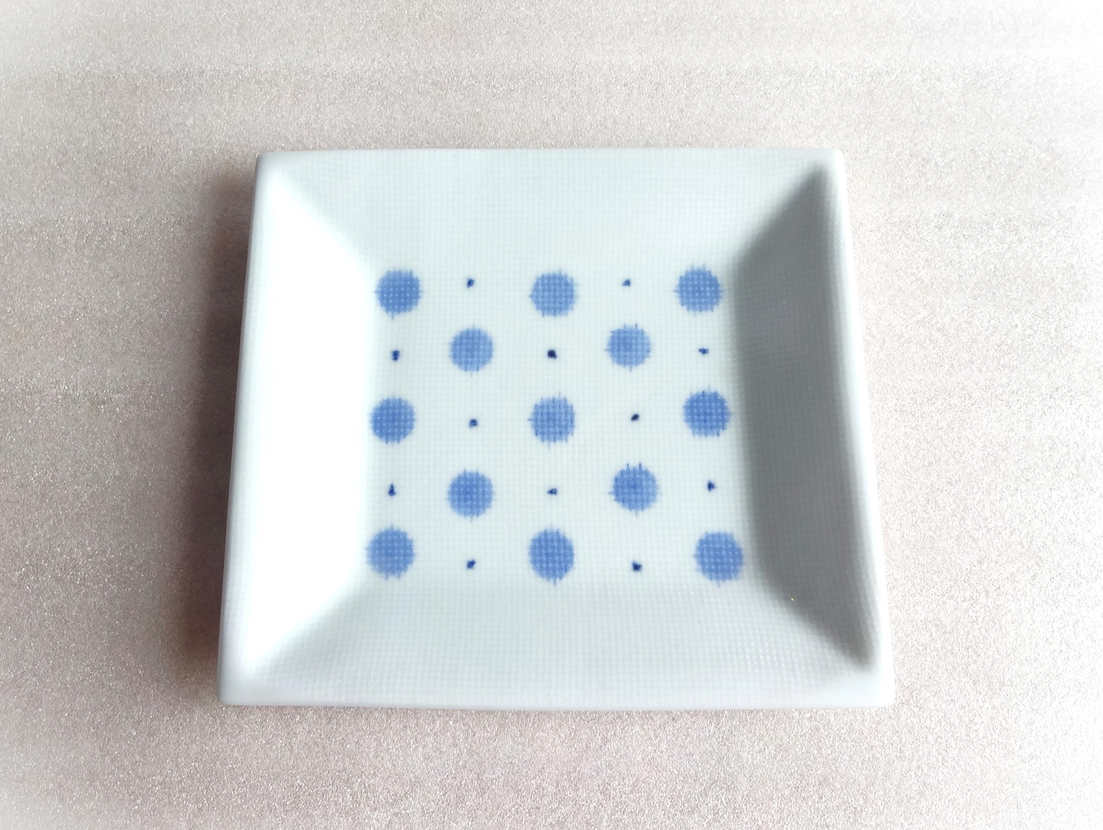 5.2寸長角布目皿 水玉 | 砥部焼 梅山窯