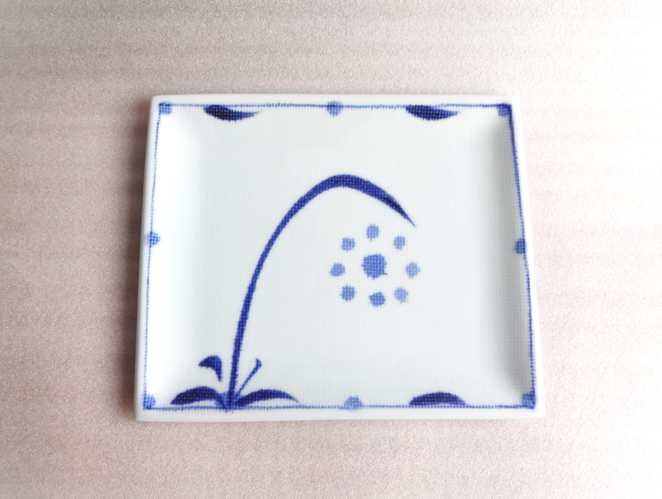6.4寸長角布目皿 呉須太陽 | 砥部焼 梅山窯