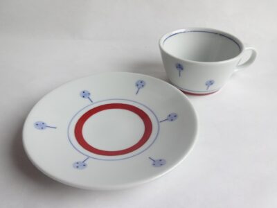 台形型紅茶碗皿　たんぽぽ